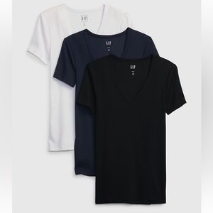 Gap V Neck Modern T set